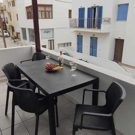 Kapetanos Rooms Naxos City Exterior foto