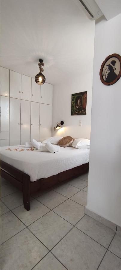 Kapetanos Rooms Naxos City Exterior foto